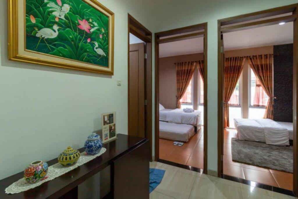 Spacious, White-Villa Belgareti @Kiara Condong 万隆 外观 照片