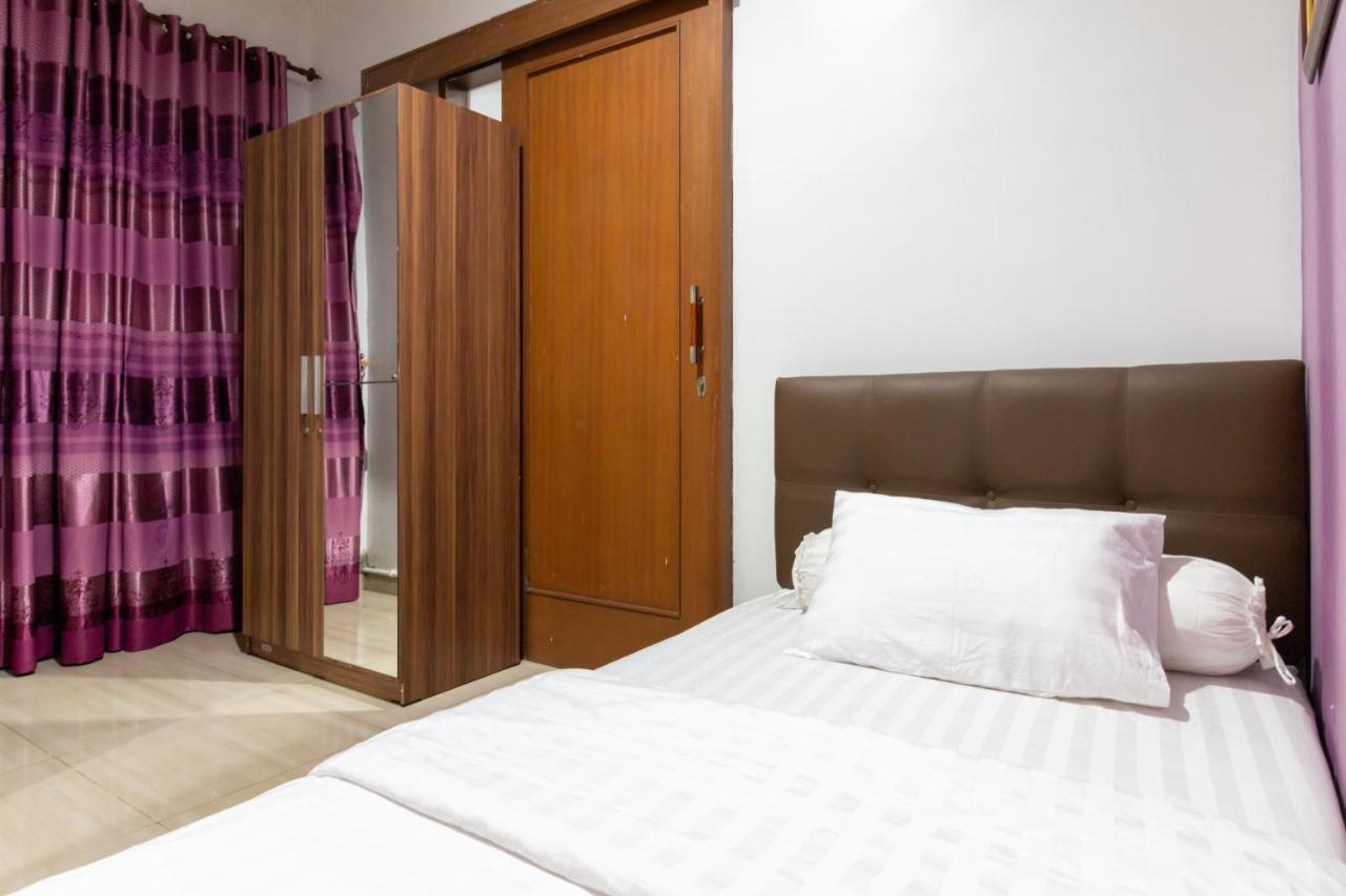 Spacious, White-Villa Belgareti @Kiara Condong 万隆 外观 照片